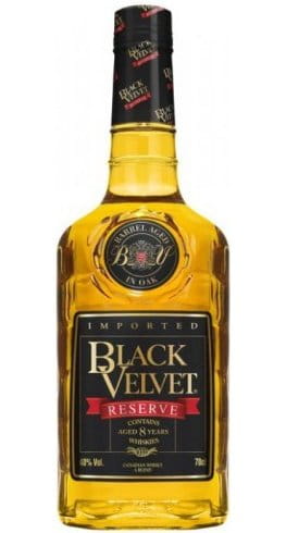 Black Velvet Reserve 8y 0,7l 40%
